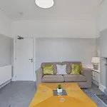 Lovely 3 Bedroom Apartment In Aberdeen Centre