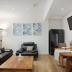 Selkies Retreat ✪ Grampian Lettings Ltd