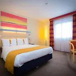 Holiday Inn Express - Aberdeen Bridge of Don