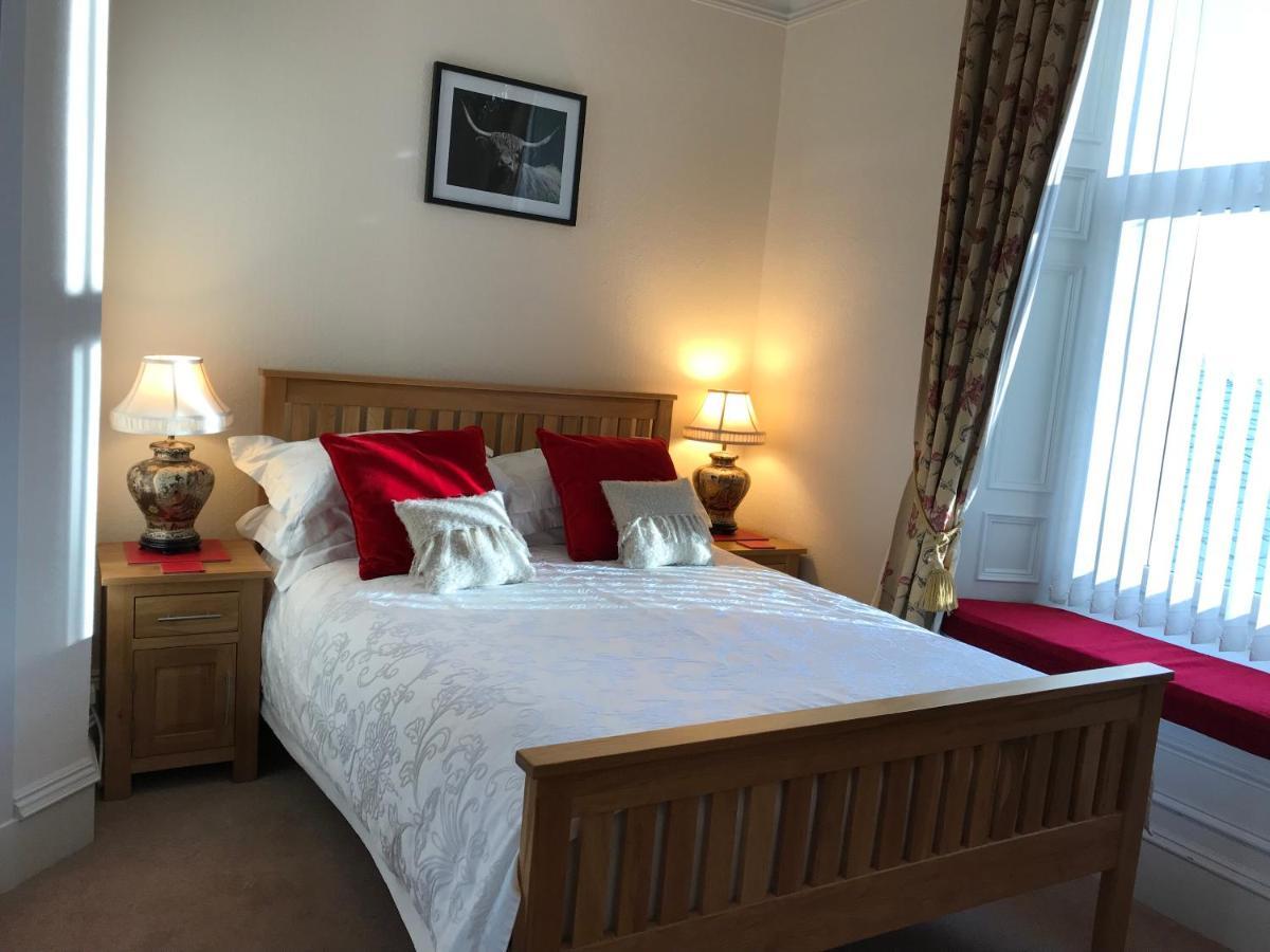Aurora 4* Aberdeen