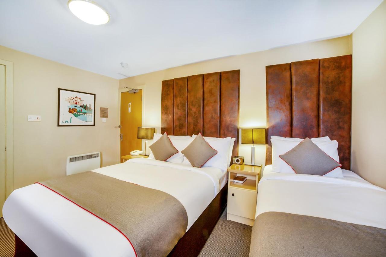 Hotel Brentwood Centre 3*