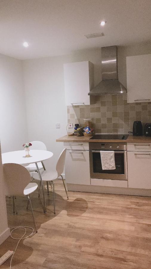 Heart Of Centre 3 Bedrooms *