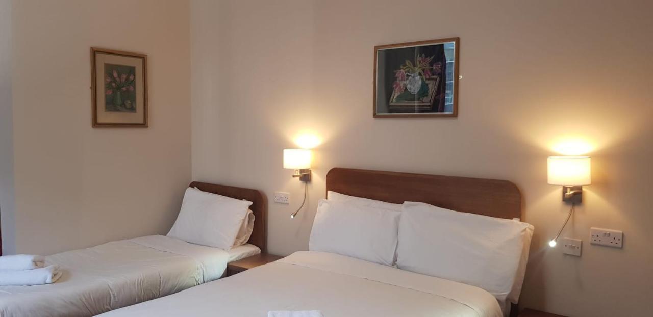 Hotel House 3*
