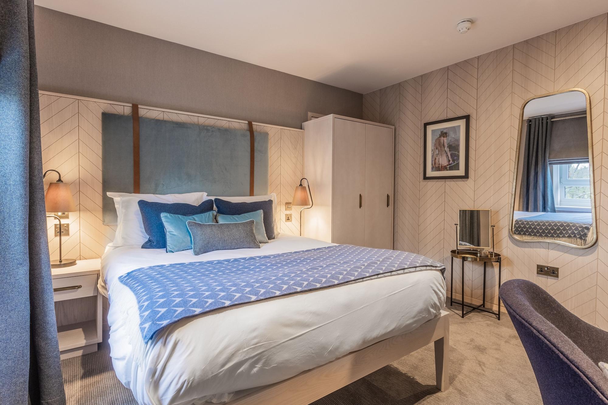 Palm Court 4*