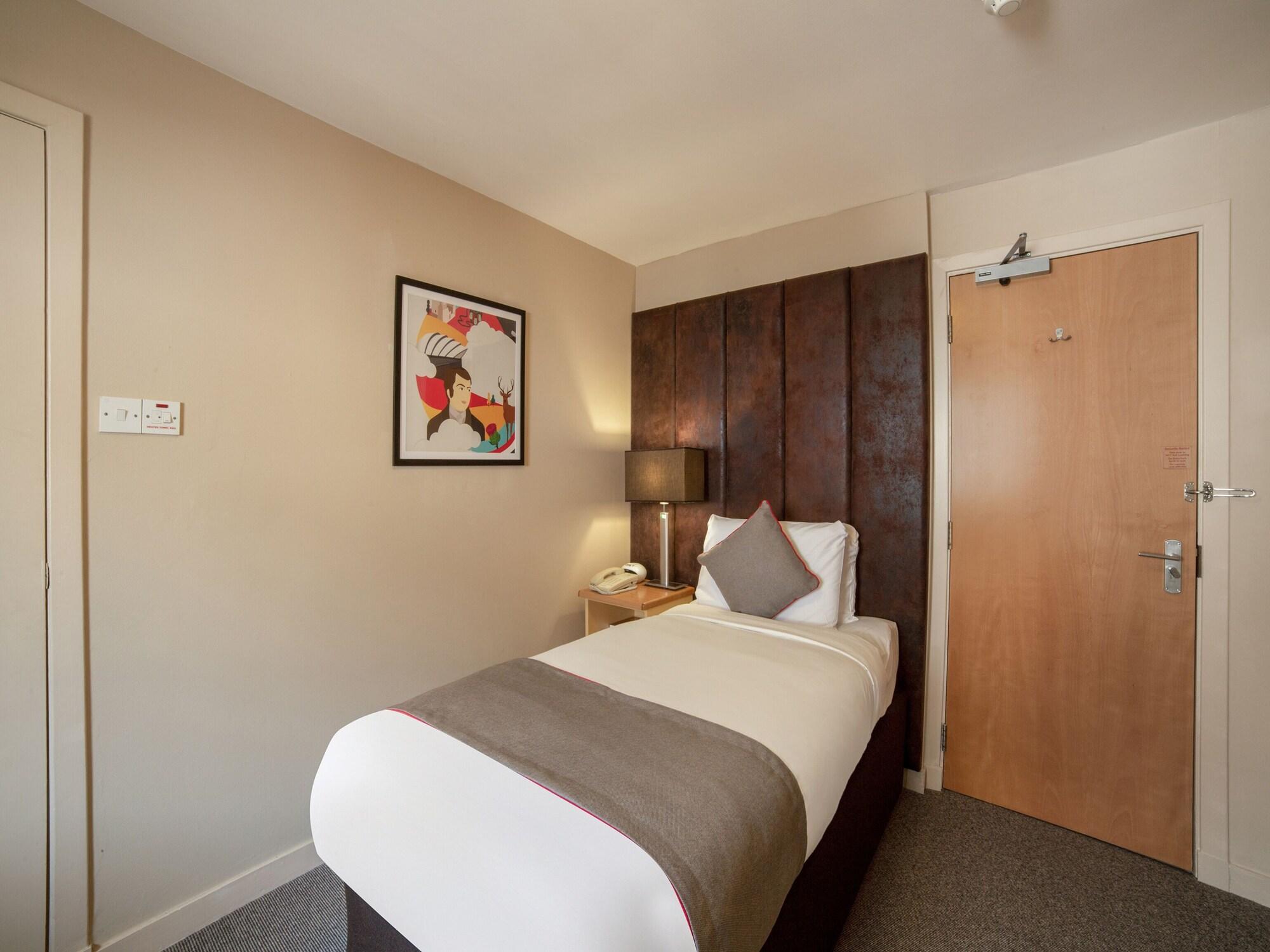 Brentwood Centre Hotel