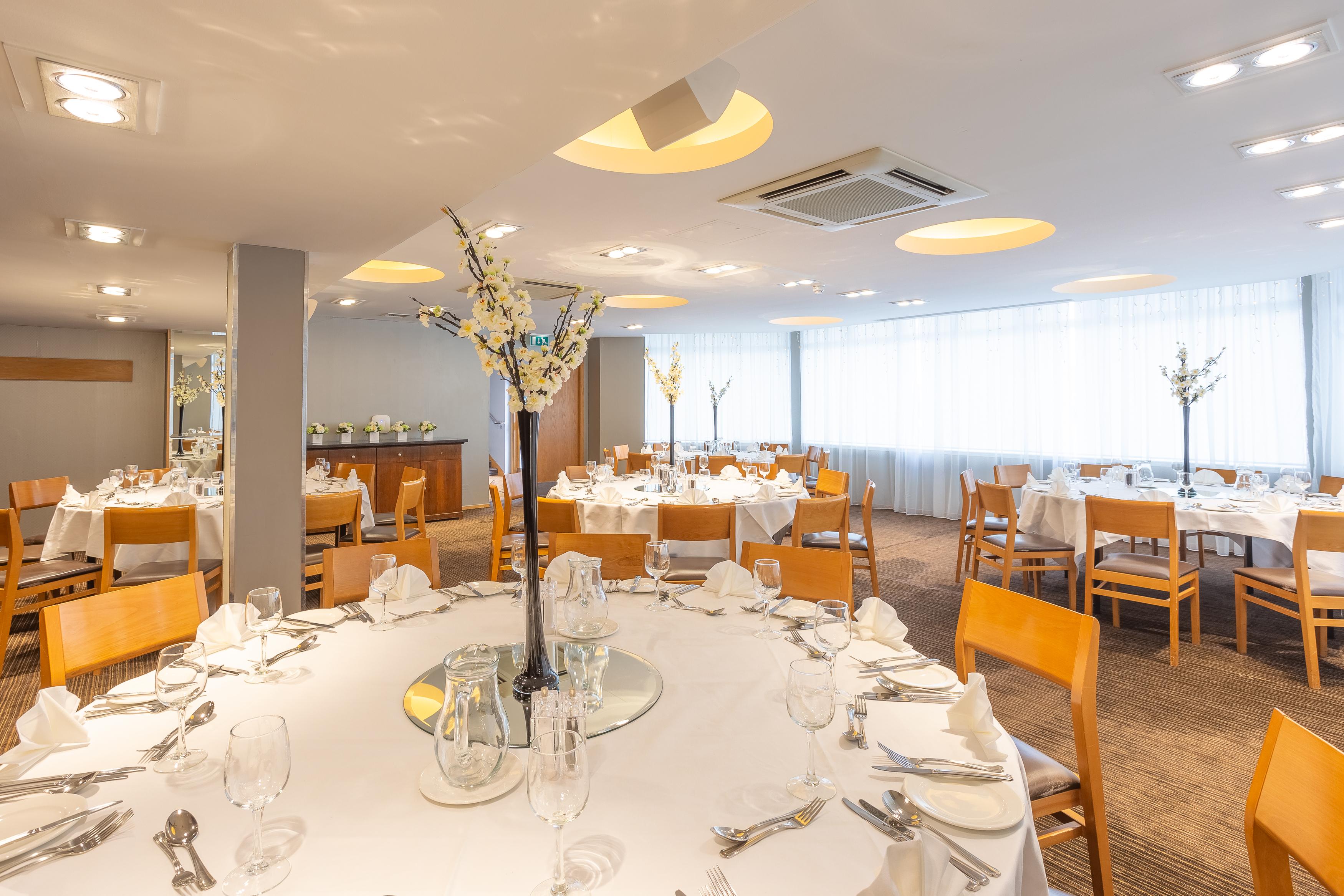 Palm Court 4*