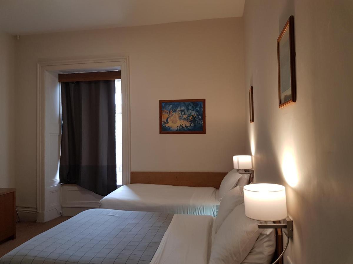 House Hotel
