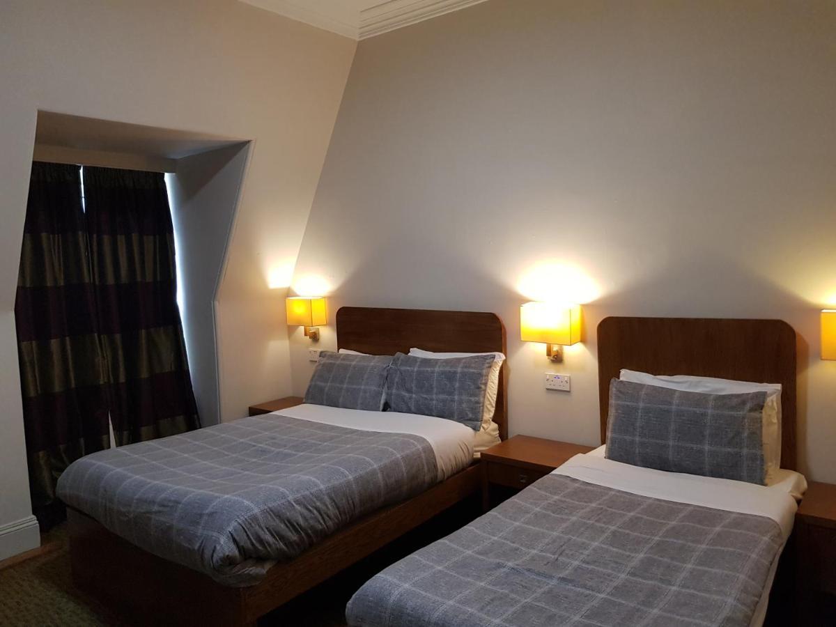 House Hotel
