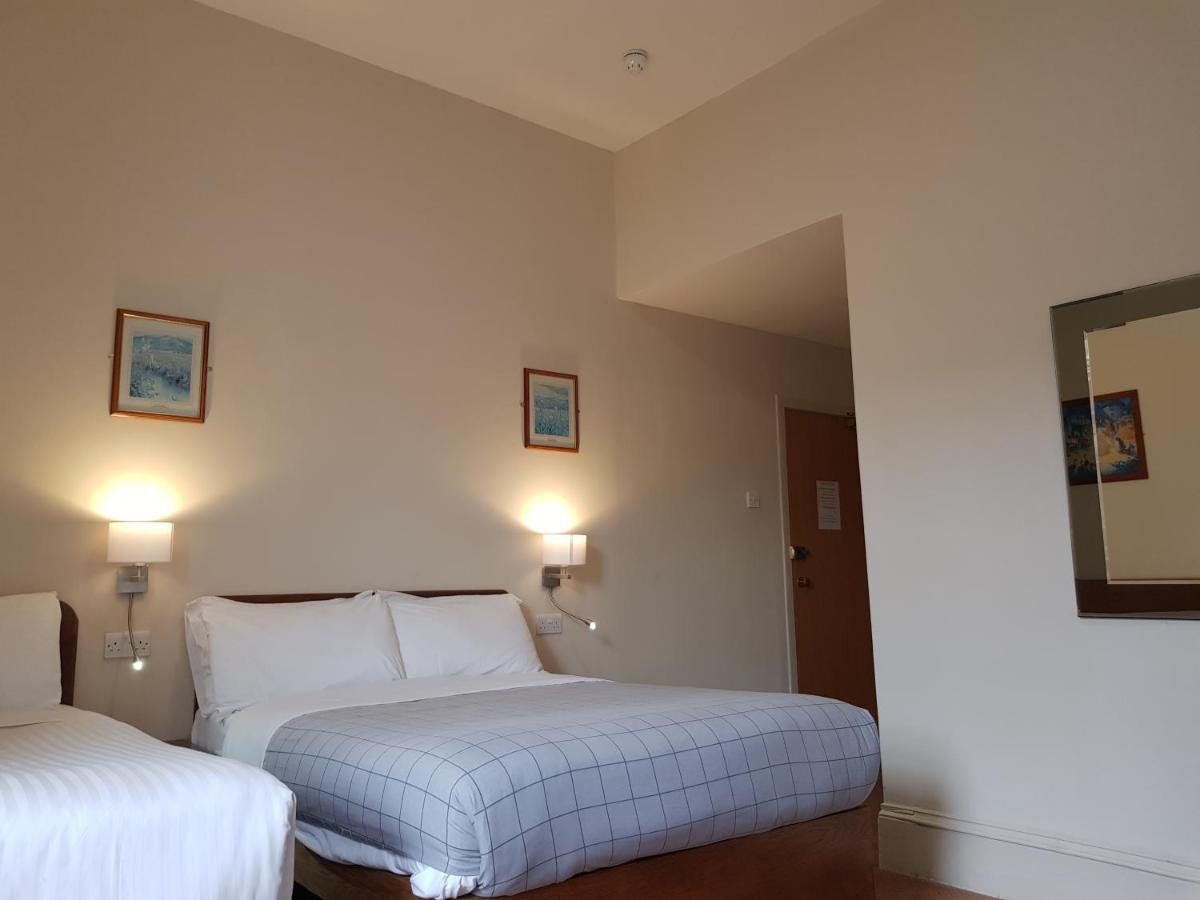 House Hotel