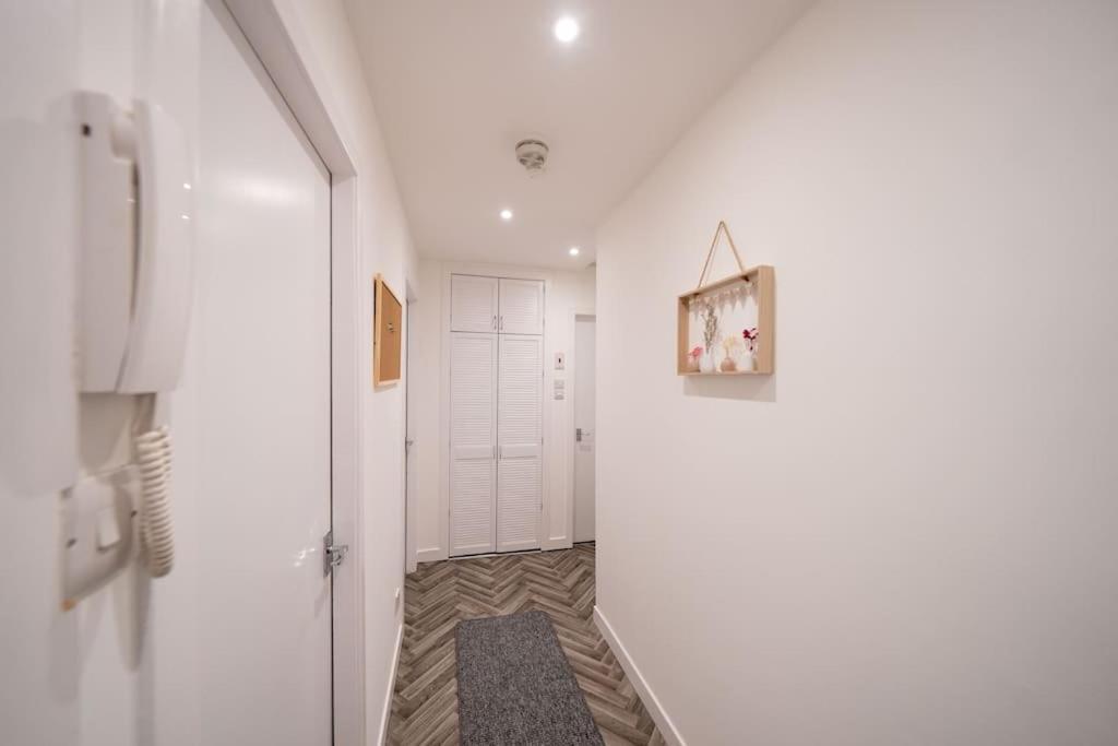Links Loft -2 Bed Minutes From Apartment