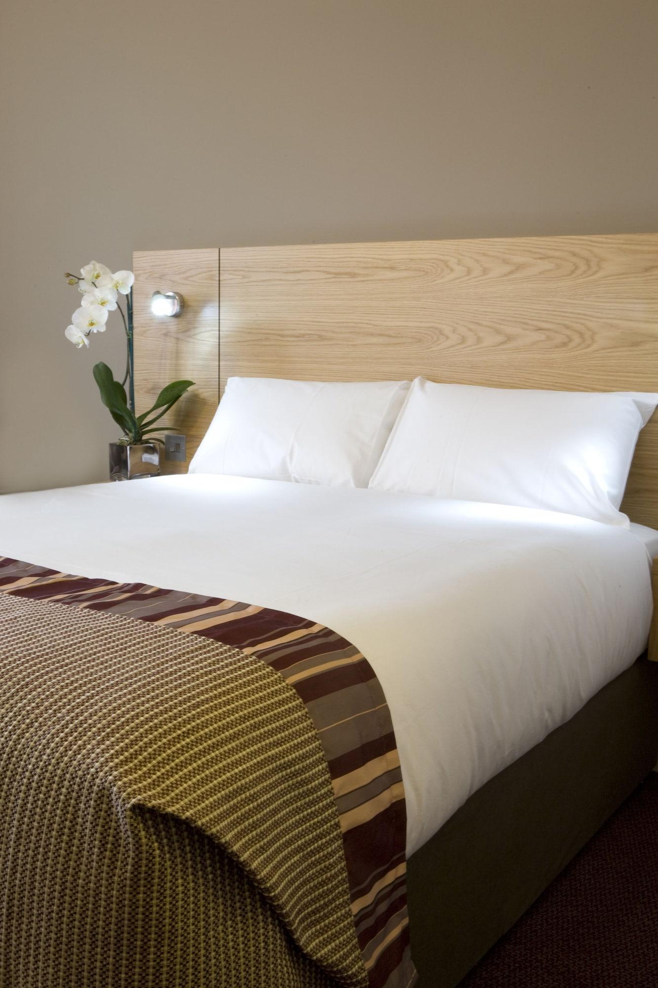 Leonardo Hotel 4*