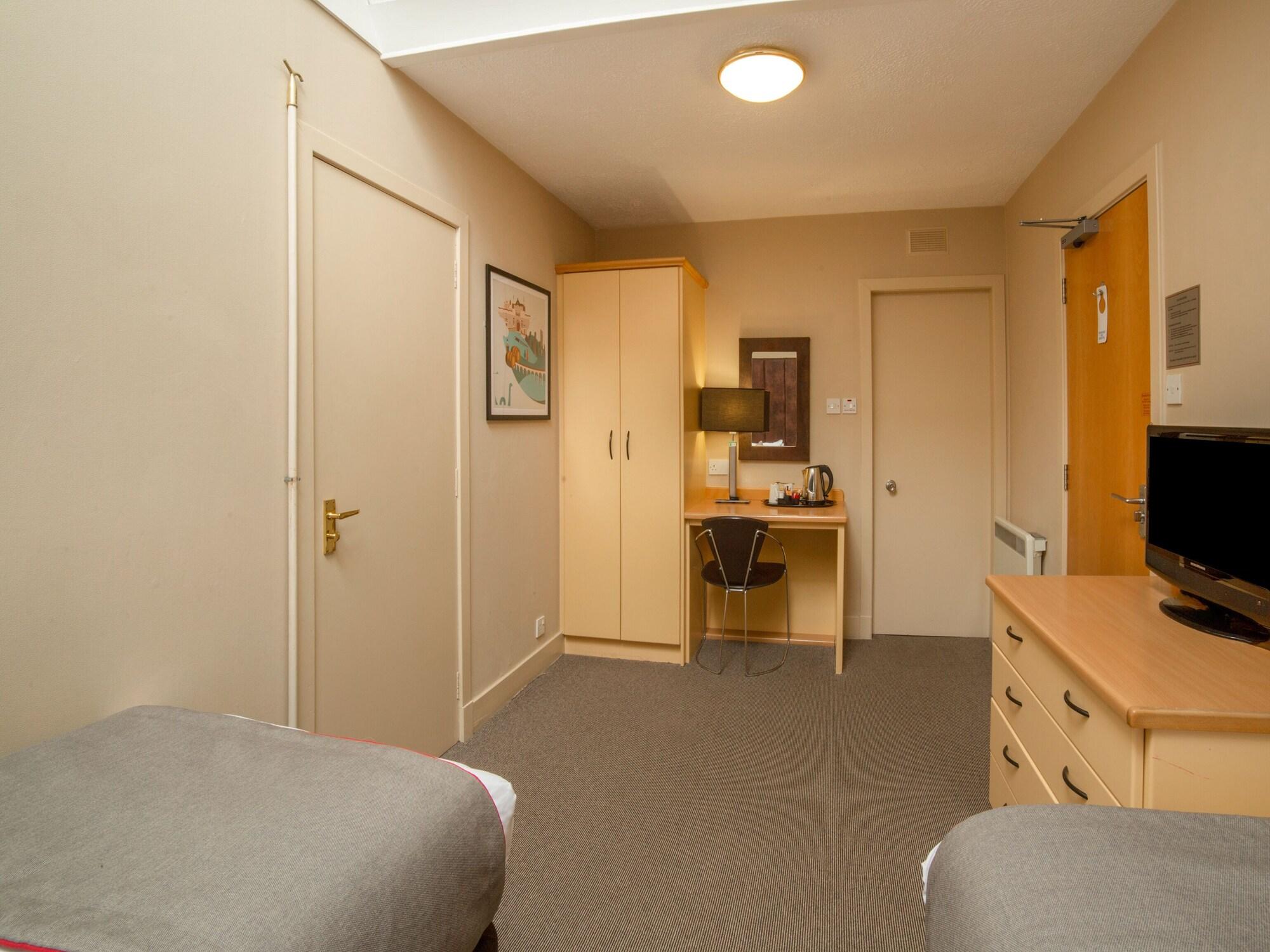 Hotel Brentwood Centre