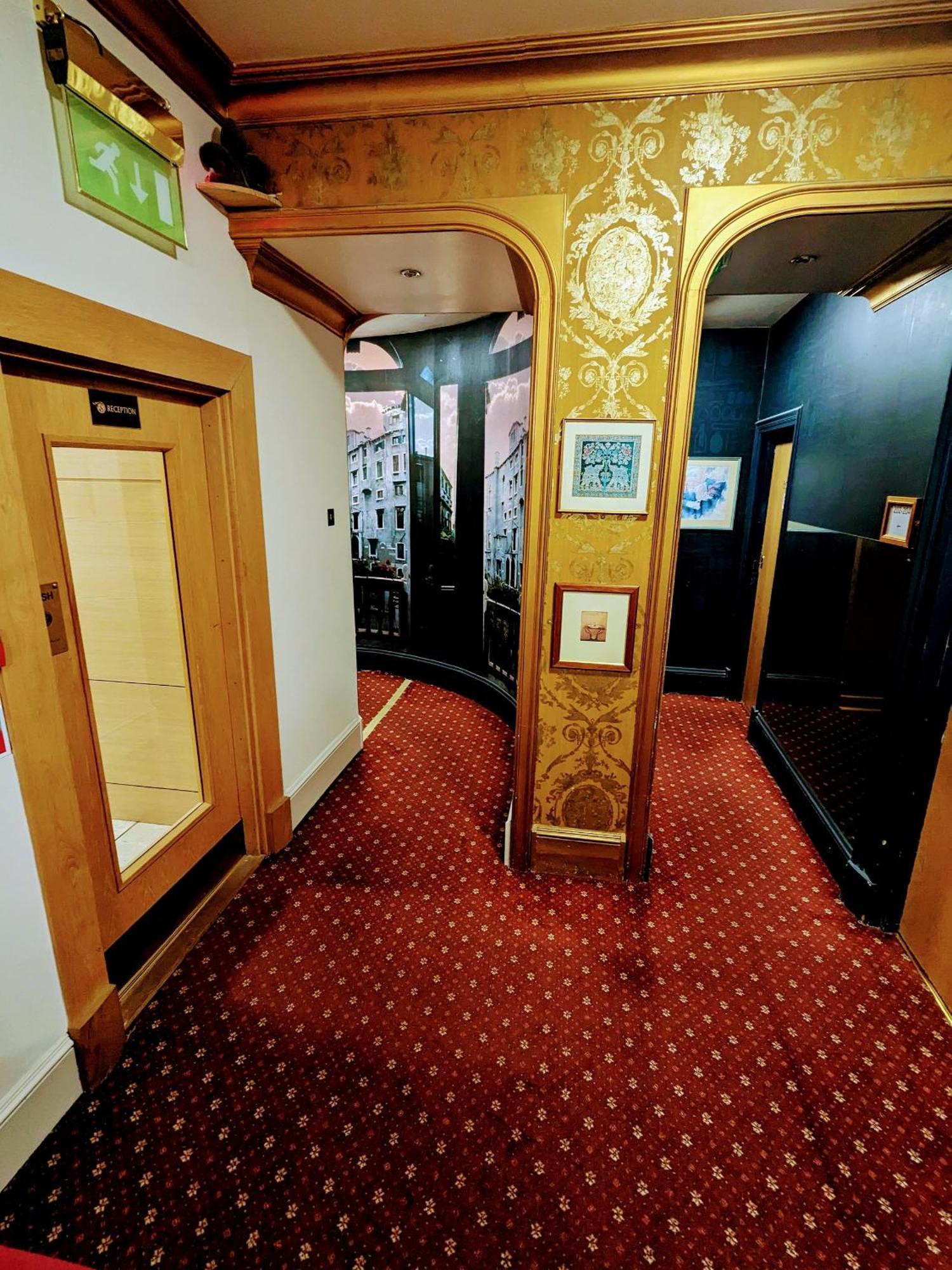 Hotel House 3*