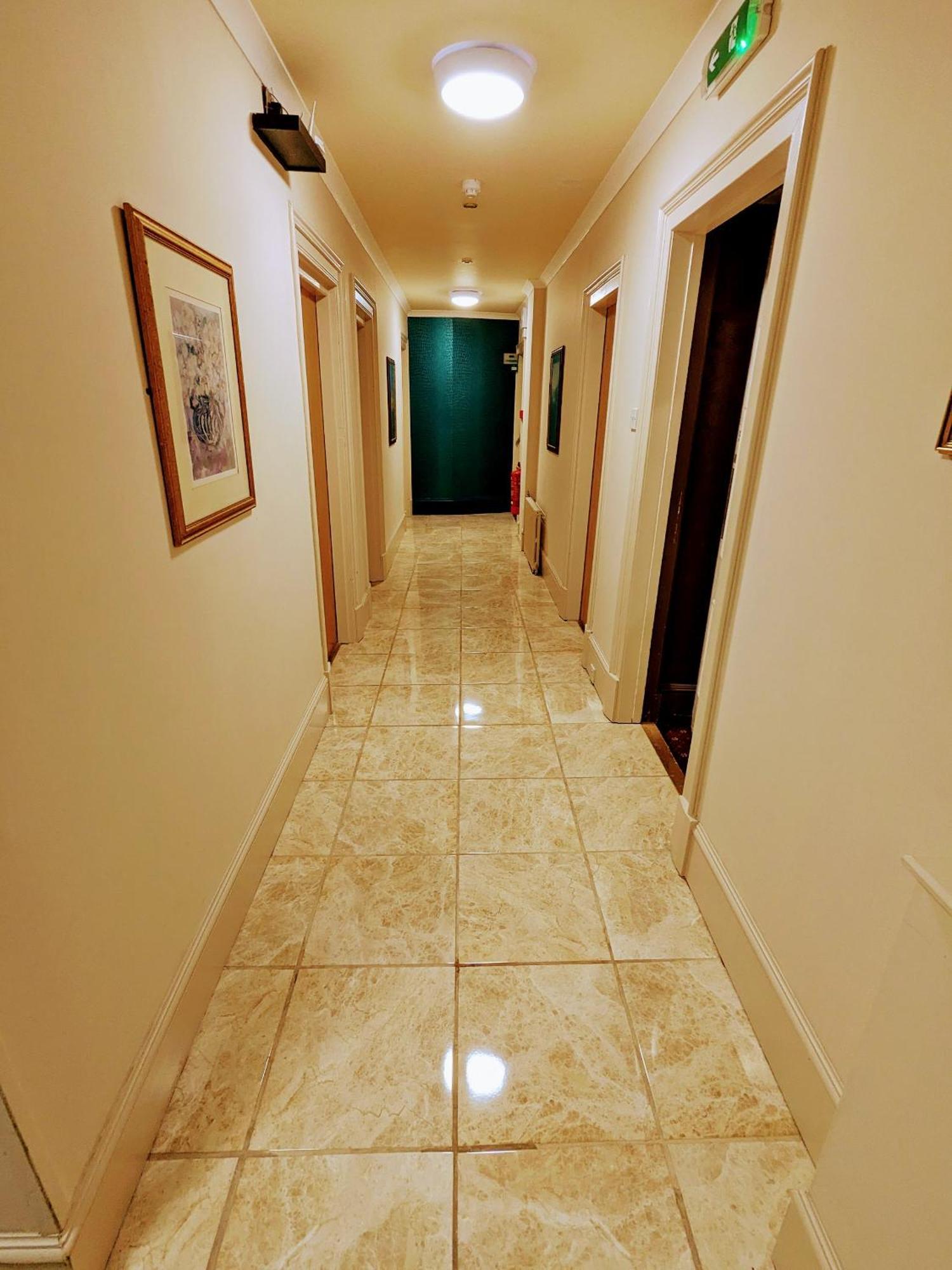 Hotel House