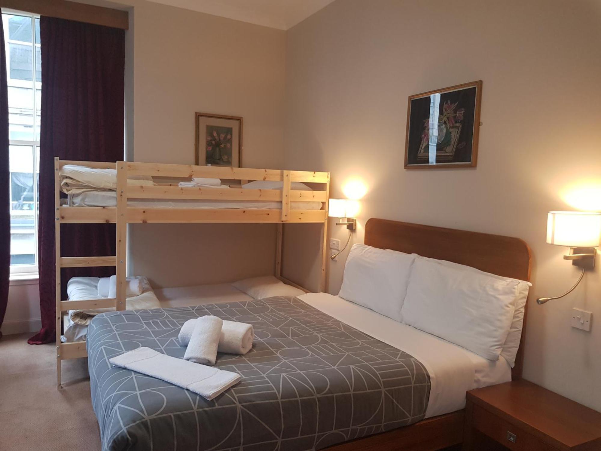 House Hotel
