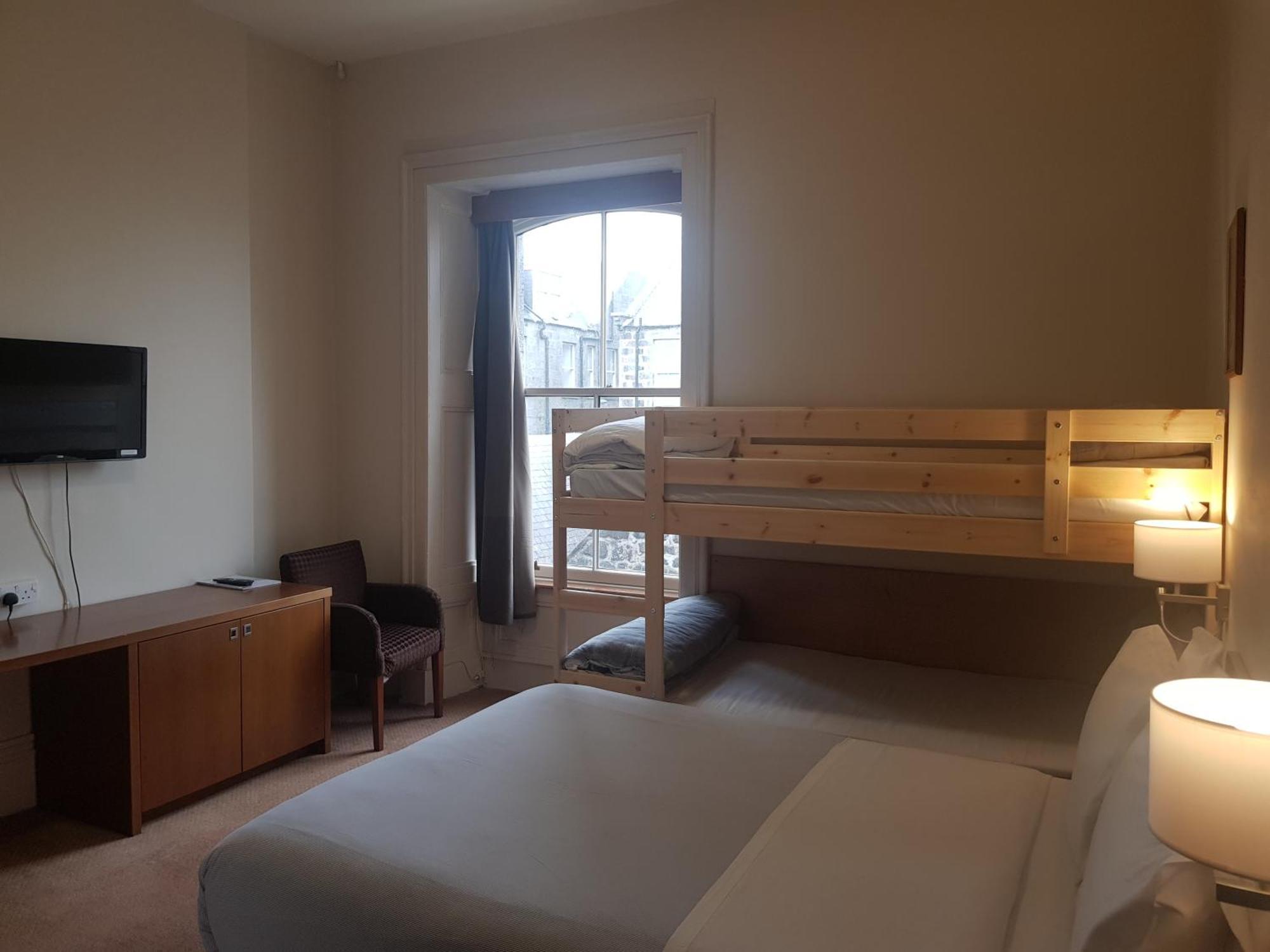 House Hotel