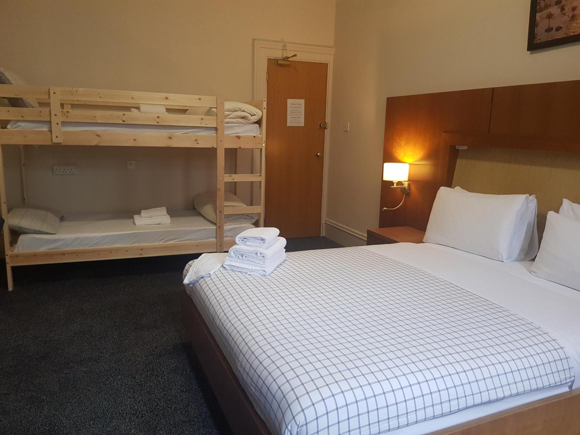 House 3* Aberdeen