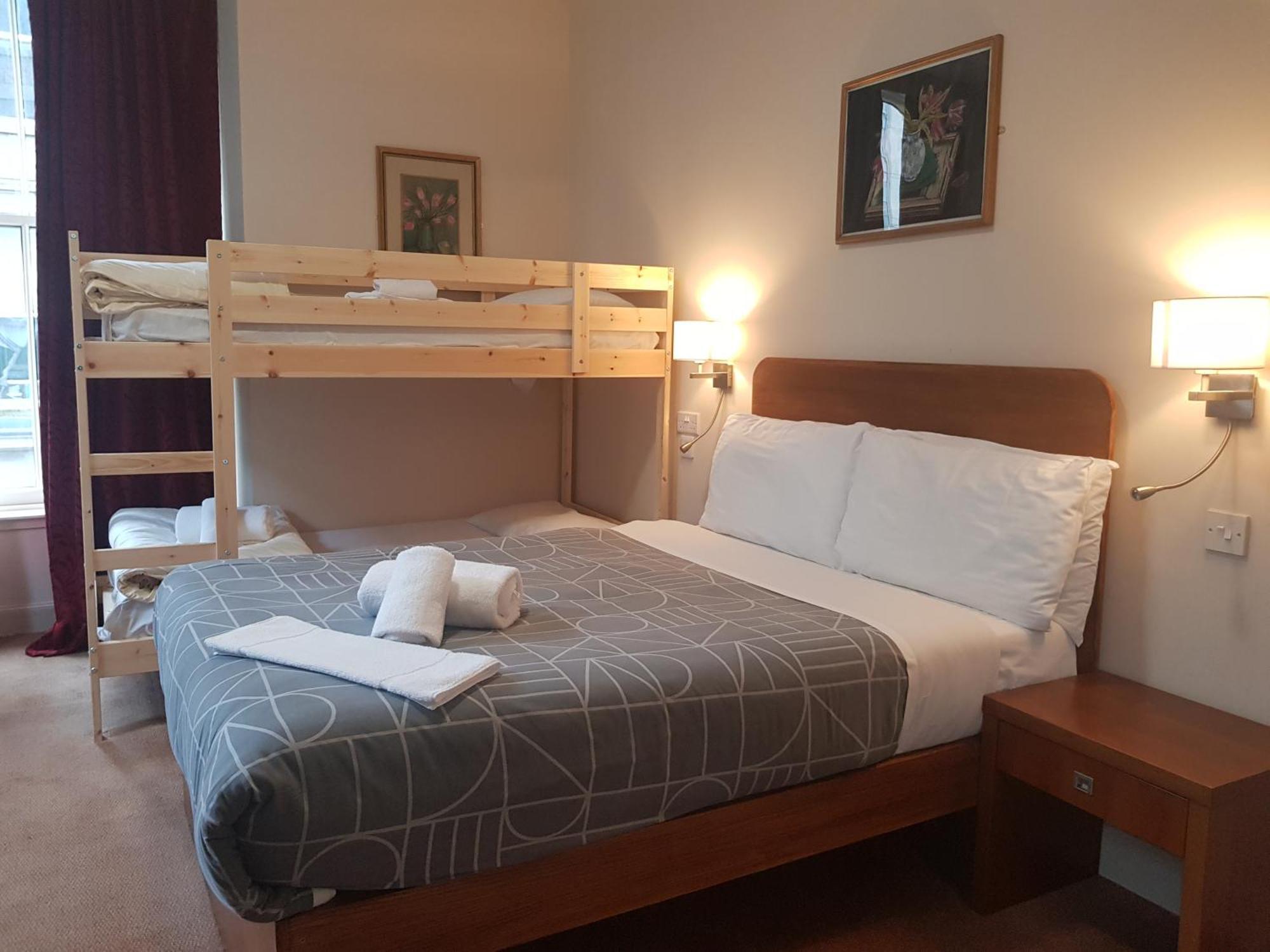 Hotel House