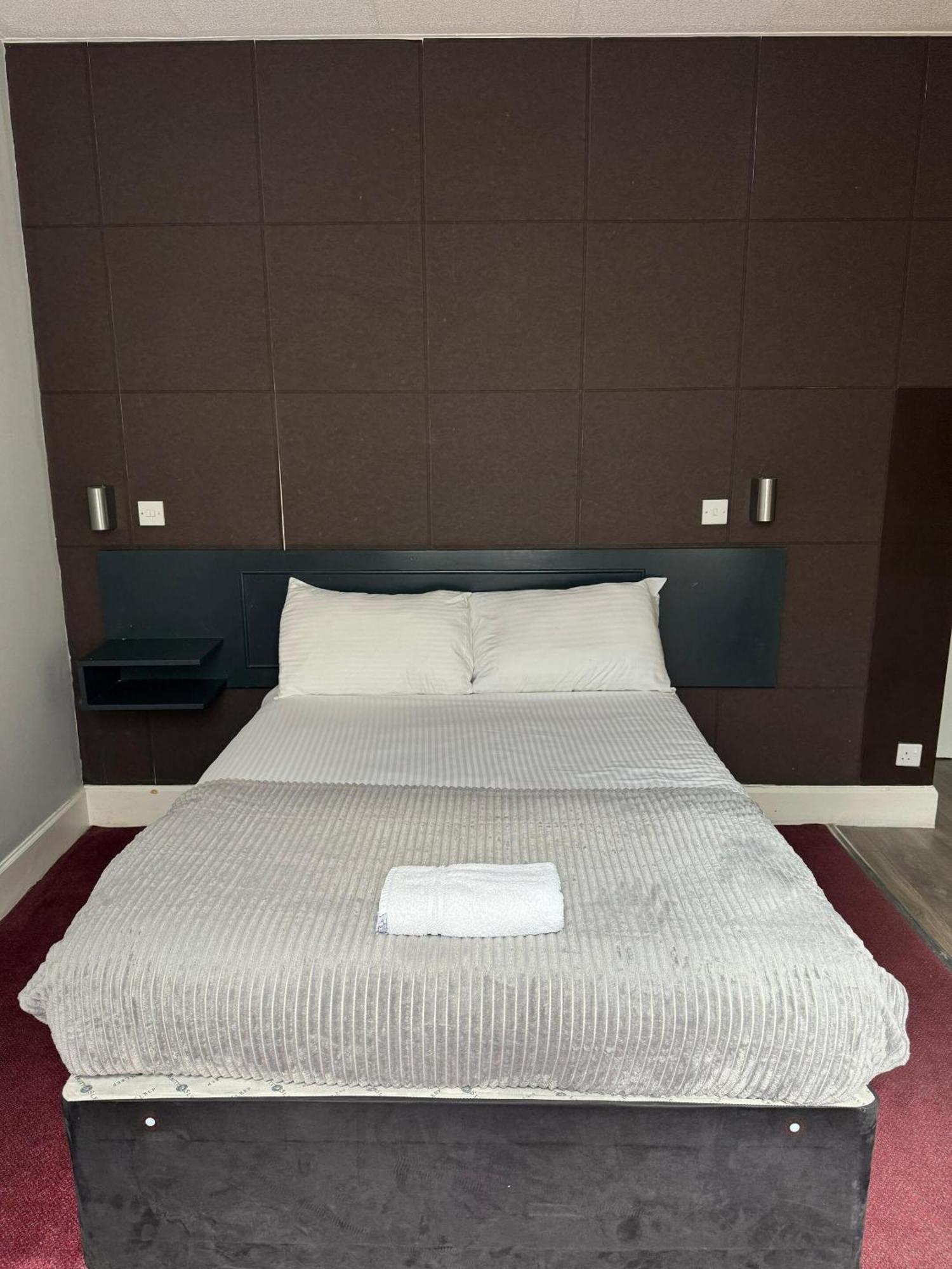 Citi Hotel *