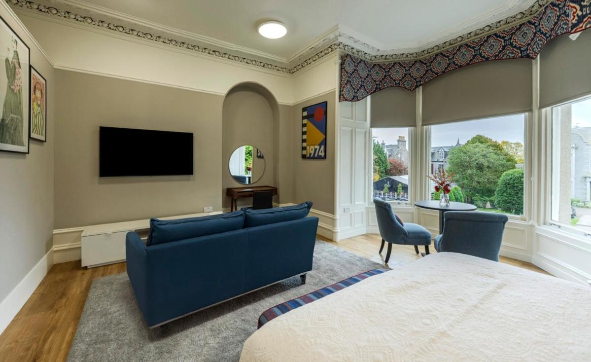 Hotel 8qr