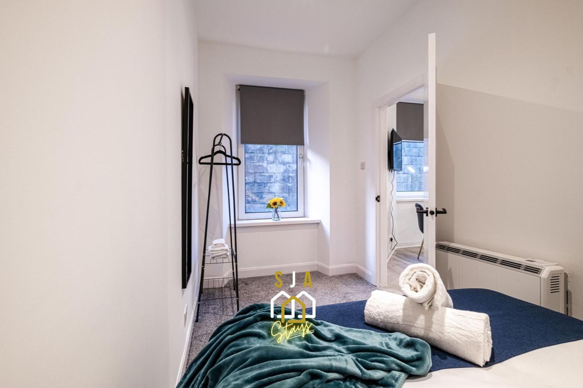 Holburn Hideaway - Sja - Modern 2 Bed Apartment