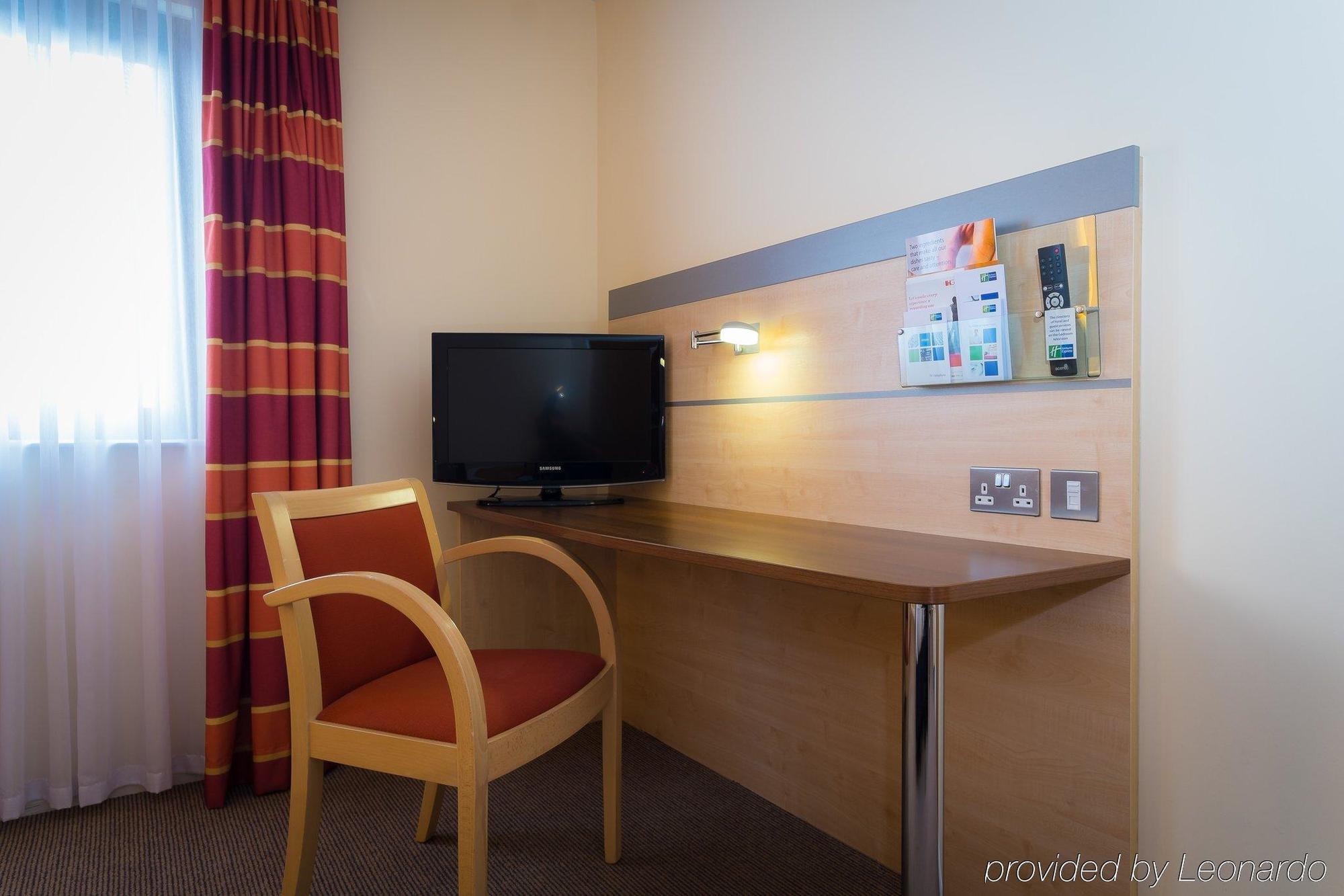 Express - Bridge Of Don Hotel