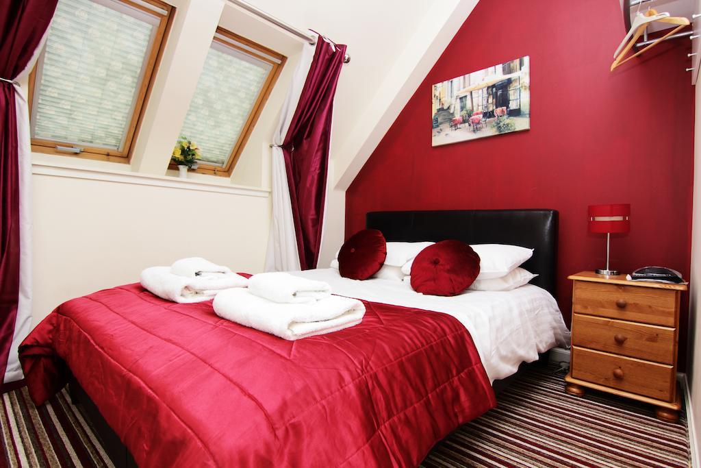 Rosemount Palace 3*