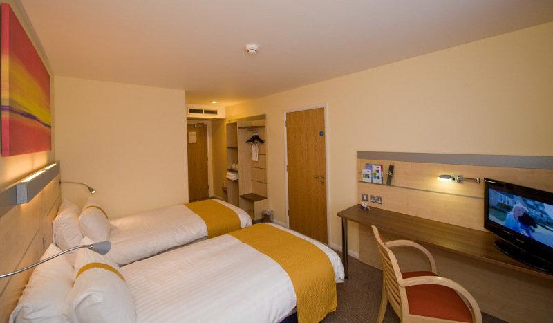 Express - Bridge Of Don Hotel 3*