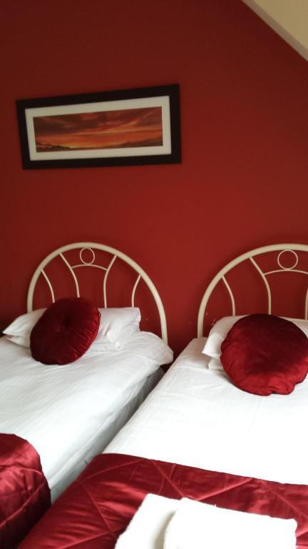 Rosemount Palace 3*