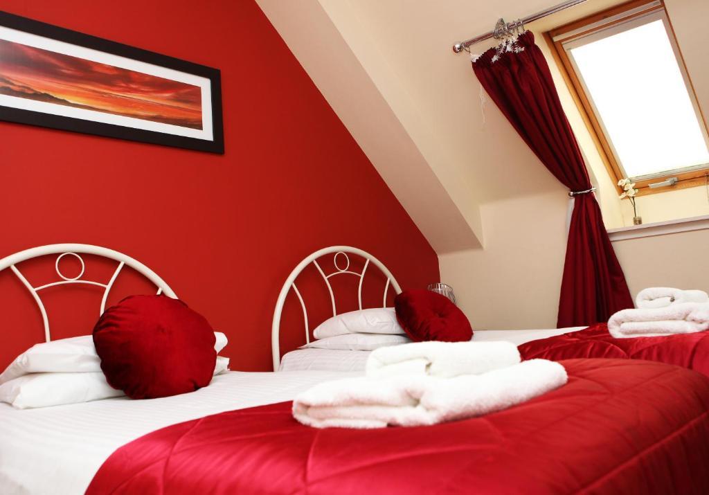 Rosemount Palace 3*