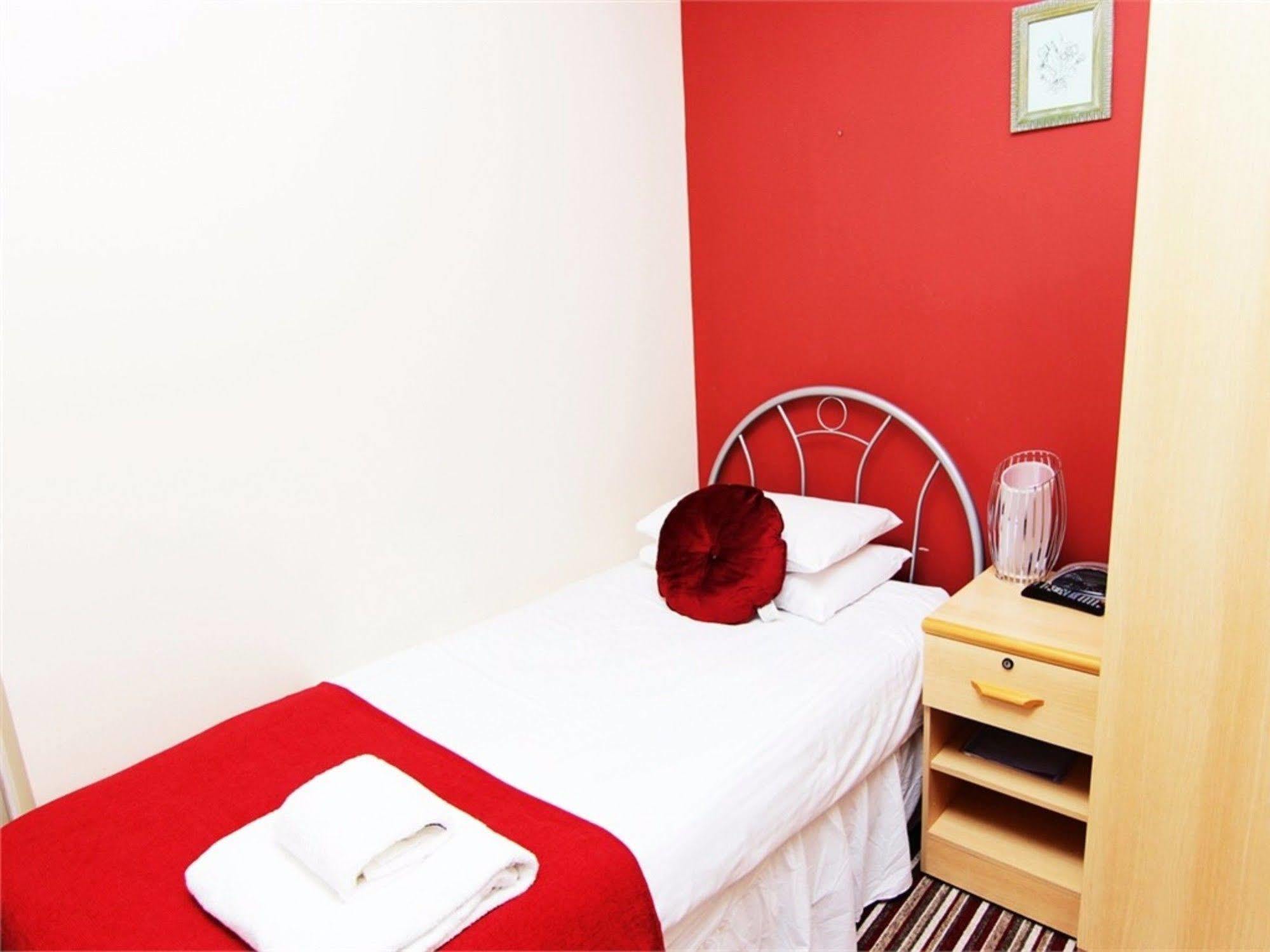 Rosemount Palace 3* Aberdeen