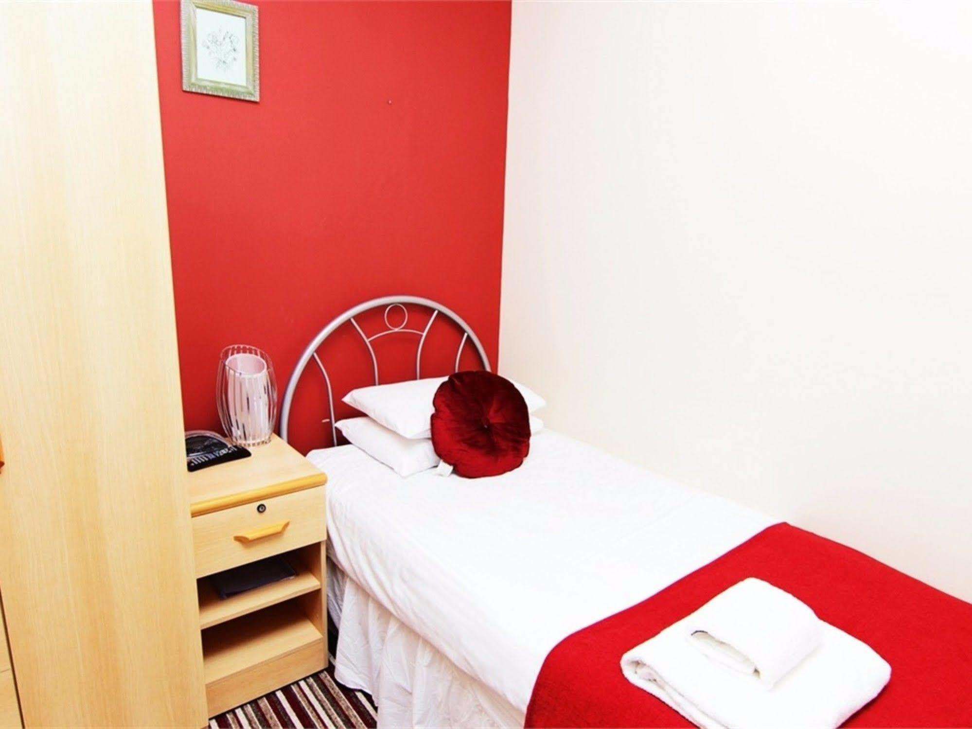 Rosemount Palace 3* Aberdeen