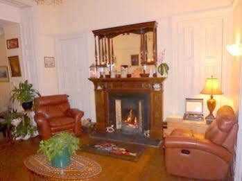 Aurora Guest house