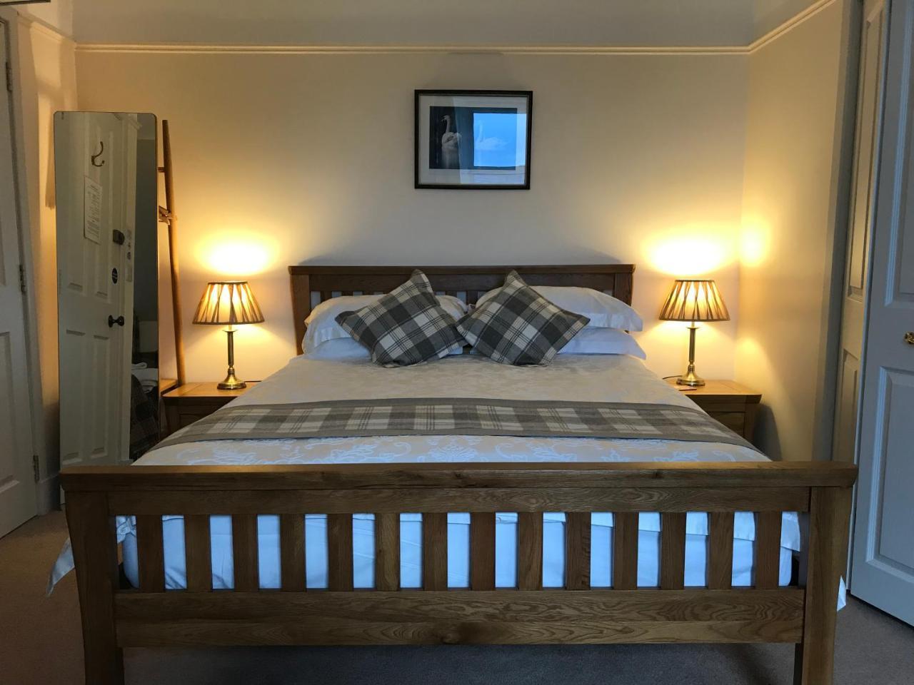Aurora 4*