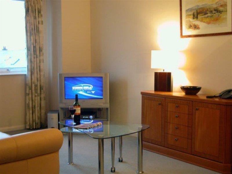 The Spires Serviced Apartment *