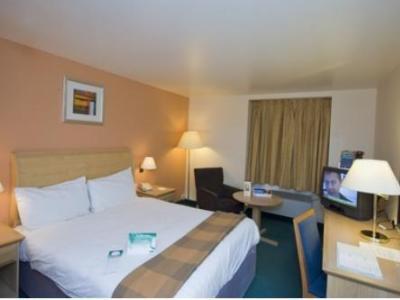 Express - Bridge Of Don Hotel 3*
