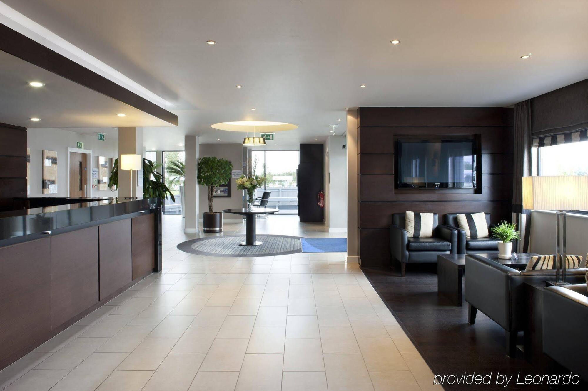 Express - Bridge Of Don Hotel 3*