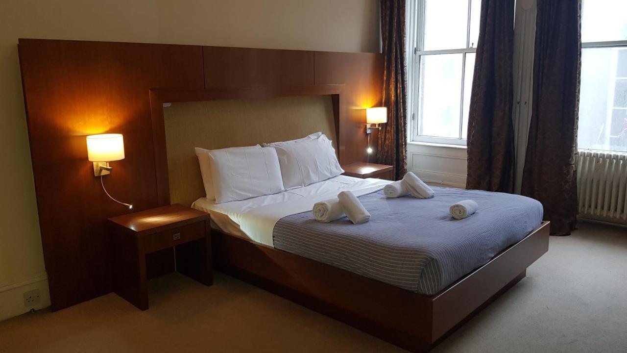 Hotel House 3*