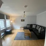 Rennies Court