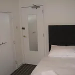 Aaran Central Guesthouse