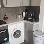 Urquhart Road 40 A Flat 1