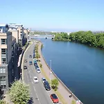 Executive 3 Bed Apartment Aberdeen
