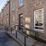 Heart Of Aberdeen * Ground Floor