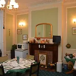 Applewood Guest House