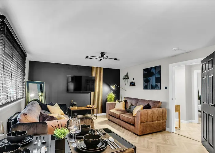 Freeparking-City Centre-Comfy-No Lez Zone-High Spec