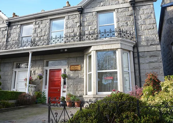Applewood Guest House