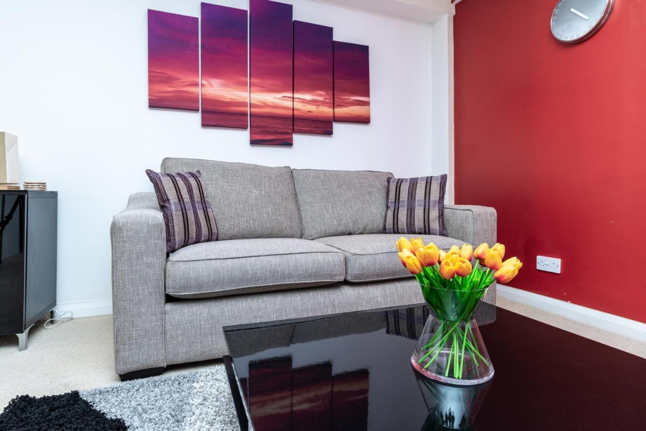 Apartment Historic Location, Private Parking, Ground Floor Luxury Flat *
