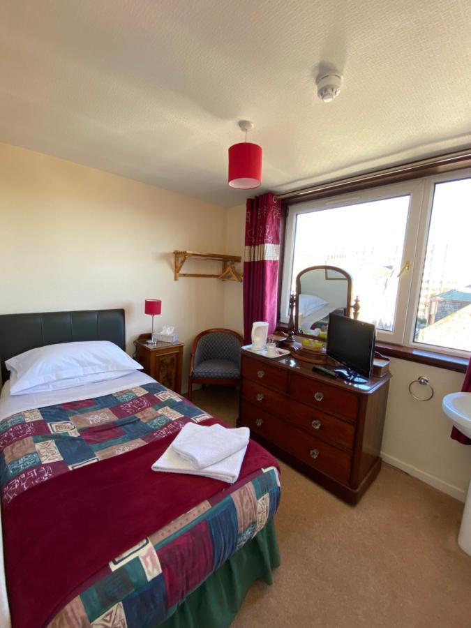 The Royal Crown Guest house 3*