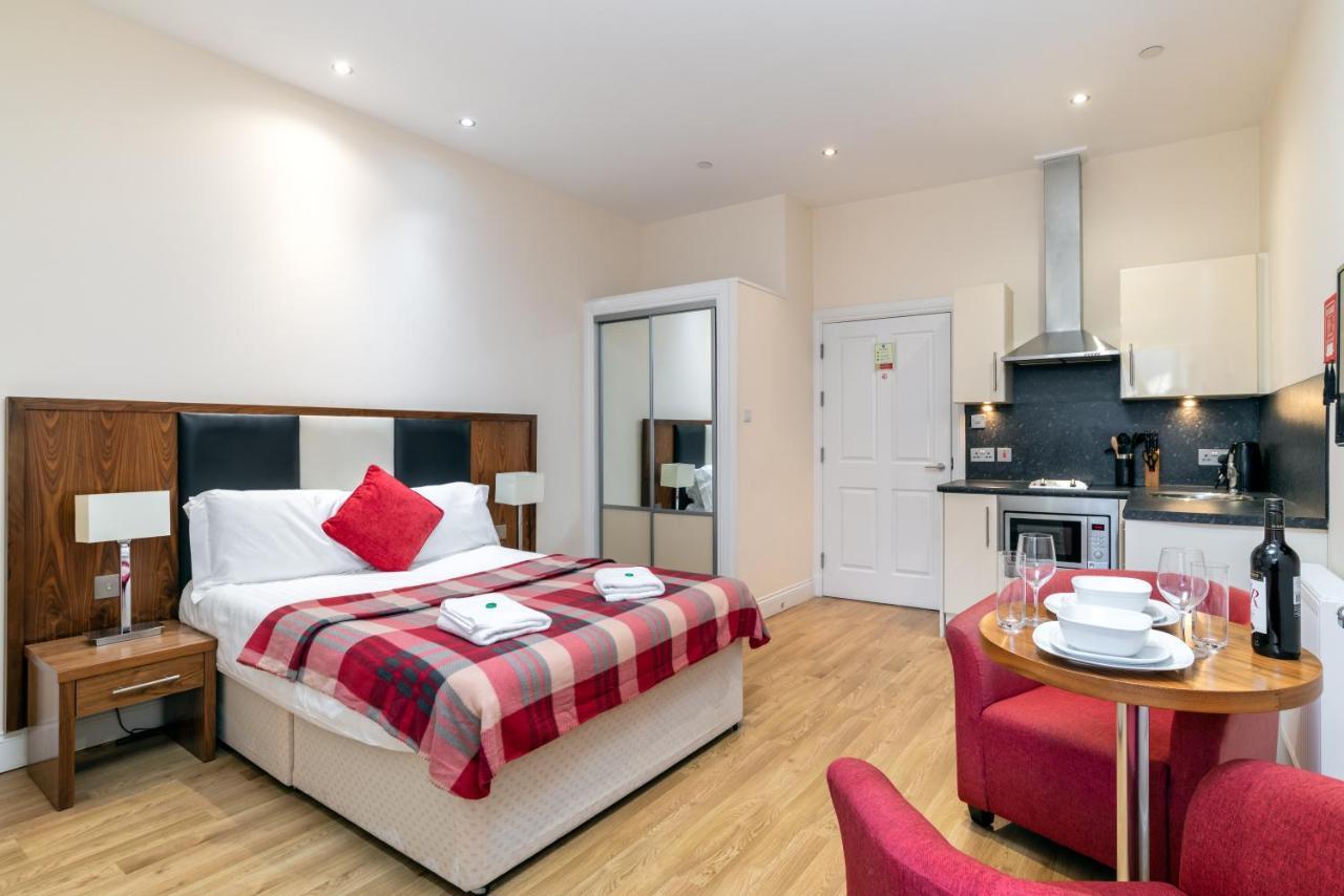 Victoria Court - Aberdeen