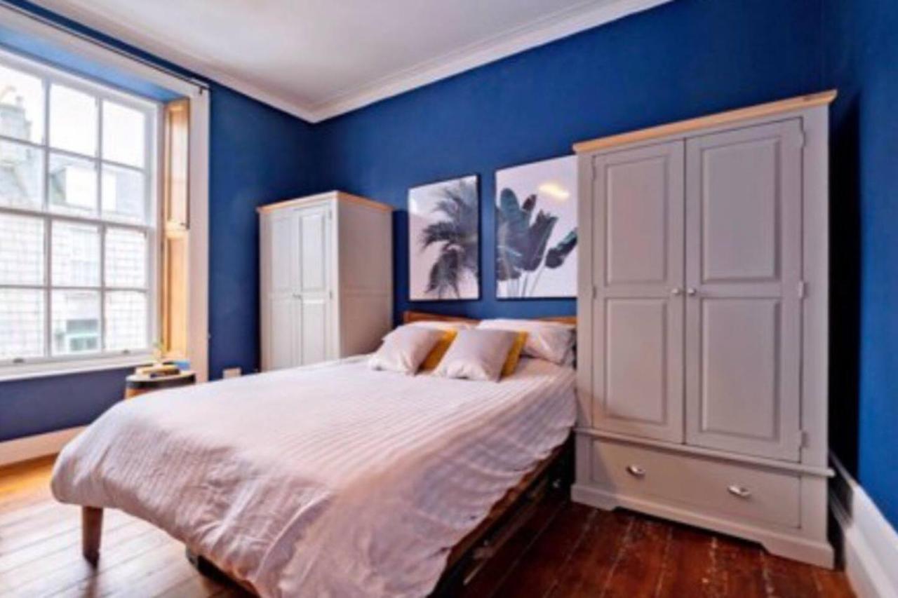 Spacious 1-bed Centre In Apartamento